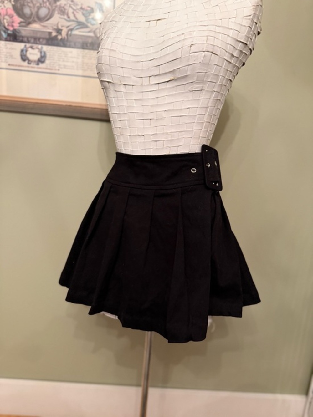 Better Be Black Pleated Mini Skirt with Belt Detail - Size Large